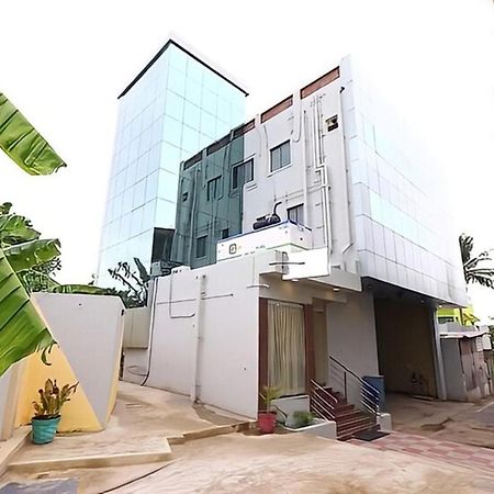 Hotel Titanium Tower Chennai Extérieur photo