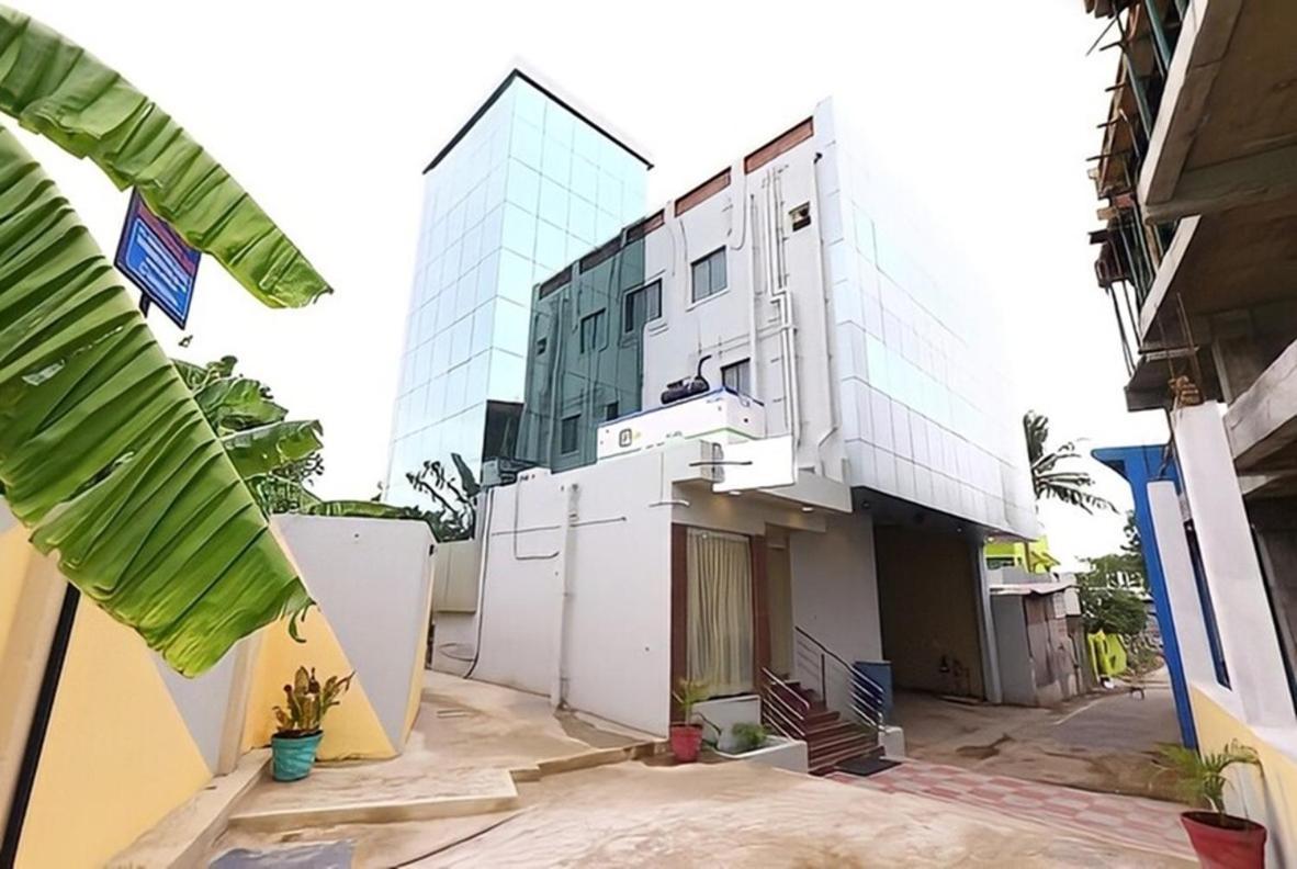 Hotel Titanium Tower Chennai Extérieur photo